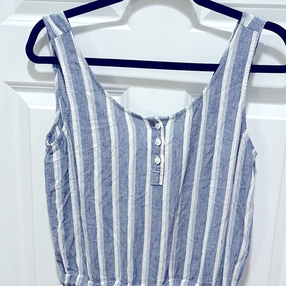 Anthropologie Cloth & Stone Striped cropped linen Jumpsuit romper XS blue white - Picture 3 of 10